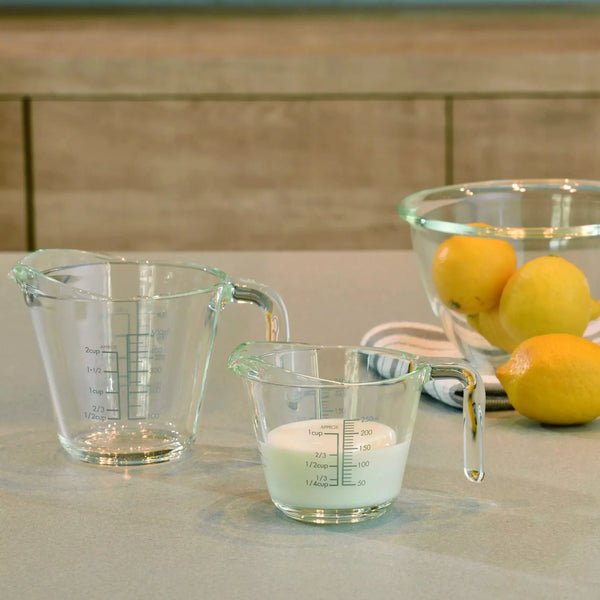 Hario Heat-Resistant Glass Microwaveable Measuring Cup 500ml