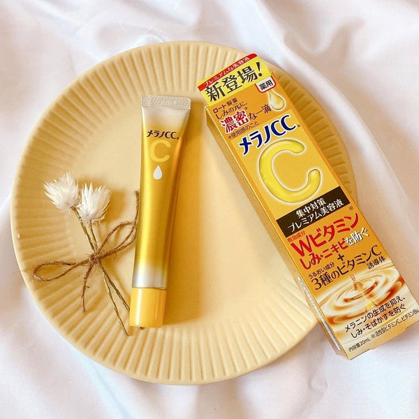 Rohto Melano CC Essence Premium Vitamin C Serum 20ml