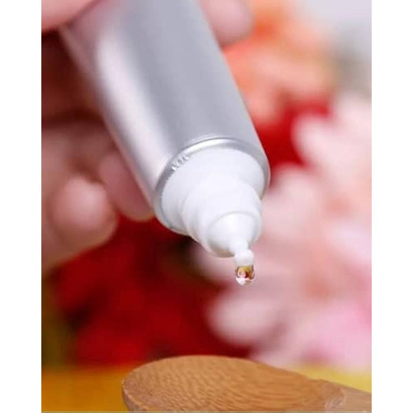 Rohto Melano CC Intensive Anti-Spot Essence 20ml