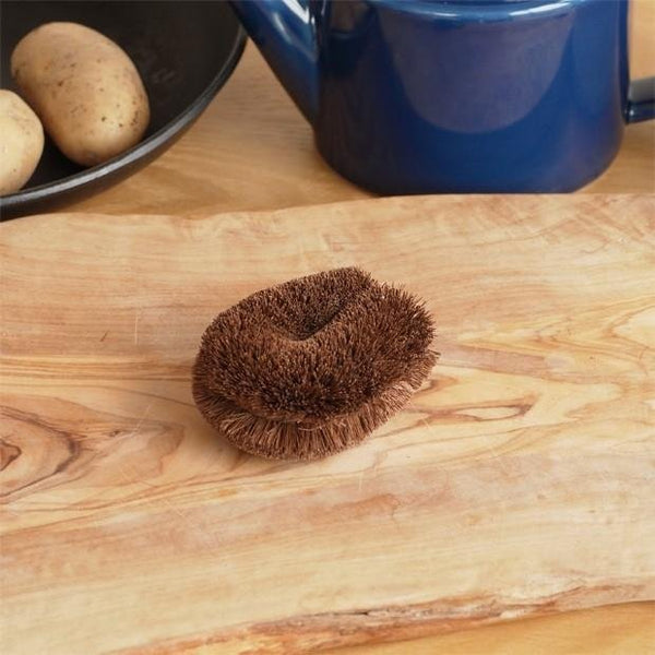 Umezawa Handmade Tawashi Eco-Friendly Gentle Palm Fiber Scrub Brush