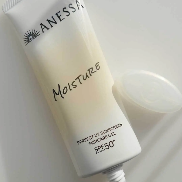 ファンデーション ANESSA perfect UV liquid SPF50 PA++ Anessa Moisture Perfect UV Sunscreen Skincare Gel NB SPF50+ 90g