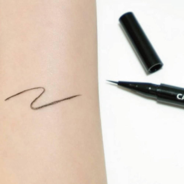 Canmake Lasting Liquid Liner Ultra-Fine Tip Eyeliner - Black