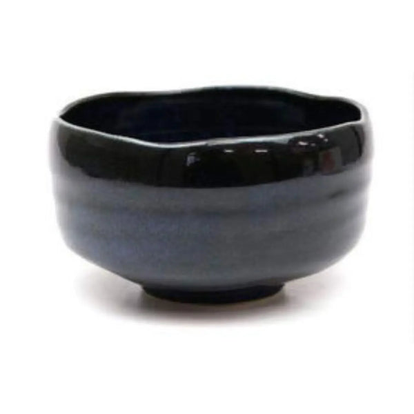 Chawan-Handmade-Mino-Ware-Black-and-Navy-Japanese-Matcha-Bowl-2-2024-07-09T00:56:20.932Z.webp