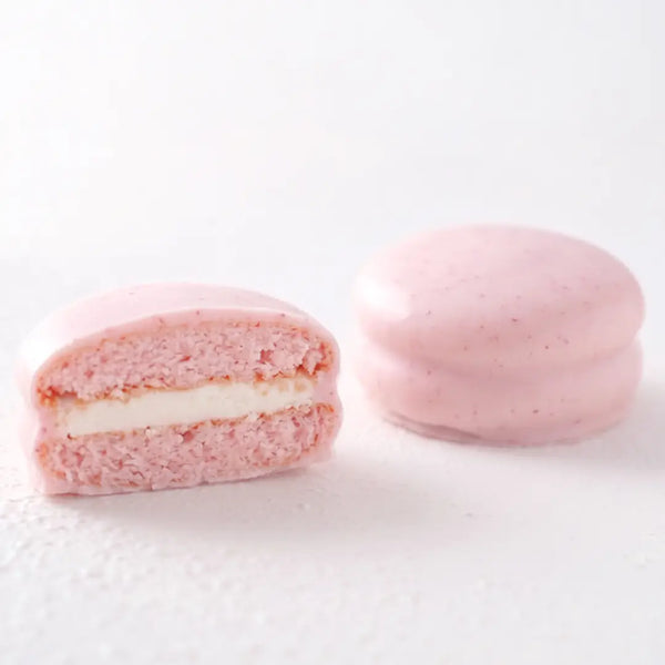 Hachimantai Juhyo Strawberry Chocolate Individual Marshmallow Cake (Pack of 6)