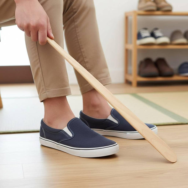 Handcrafted Long-Handled Hinoki Wood Shoe Horn 70cm