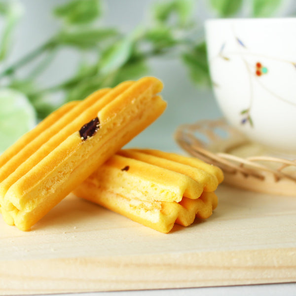 Kyo-Kaori-Vanilla-Cream-Zig-Zag-Sandwich-Cookie-Pack-of-6-3-2024-10-11T06:19:34.186Z.jpg