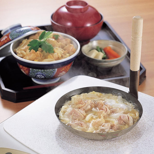 P-2-AKGW-OYKPAN-91031-Akagawa Kibutsu Oyakodon Pan 178mm 91031.jpg