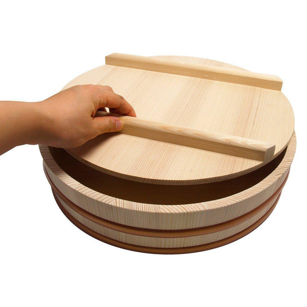 Tachibana-Sushi-Oke-Wooden-Hangiri-Bowl-with-Lid-36cm-3-2024-08-07T08:00:45.056Z.jpg